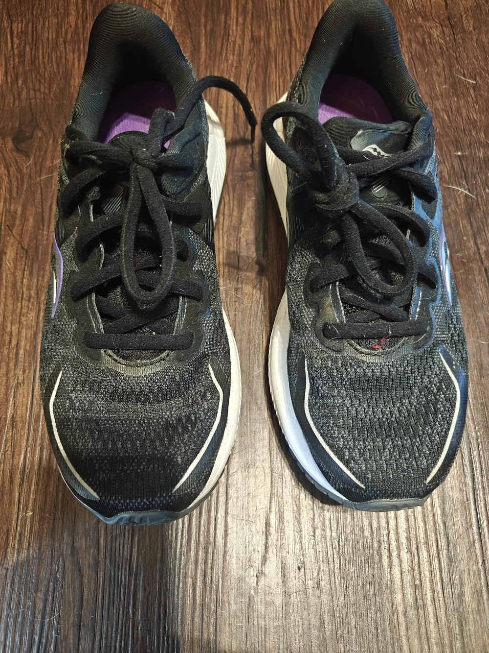 Women's Black & Purple Forme Power Run Sneakers